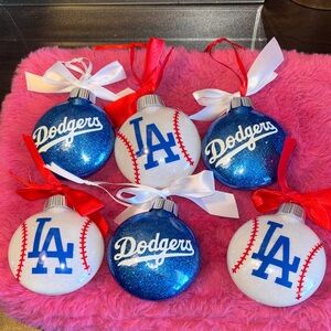 EUC Los Angeles Dodgers Christmas SET OF SIX ornaments, characterized by glitter